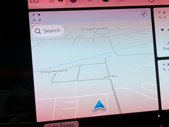 Used 2023 Jeep Wagoneer Series II image 23