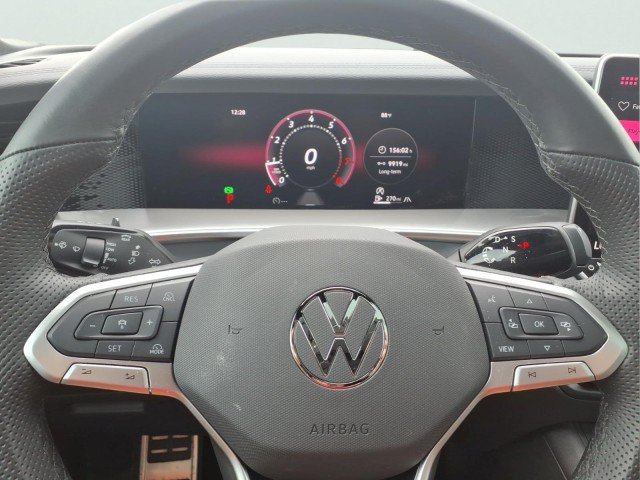Certified 2025 Volkswagen Tiguan SE R-Line AWD/4WD image 21