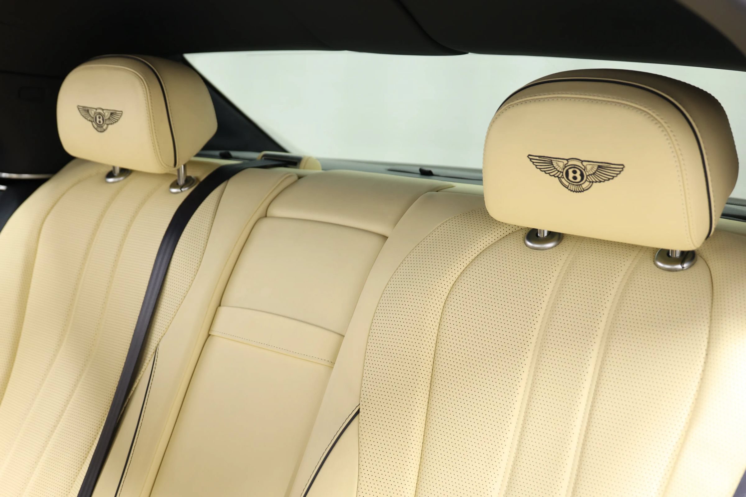 Used 2015 Bentley Flying Spur V8 AWD/4WD image 50