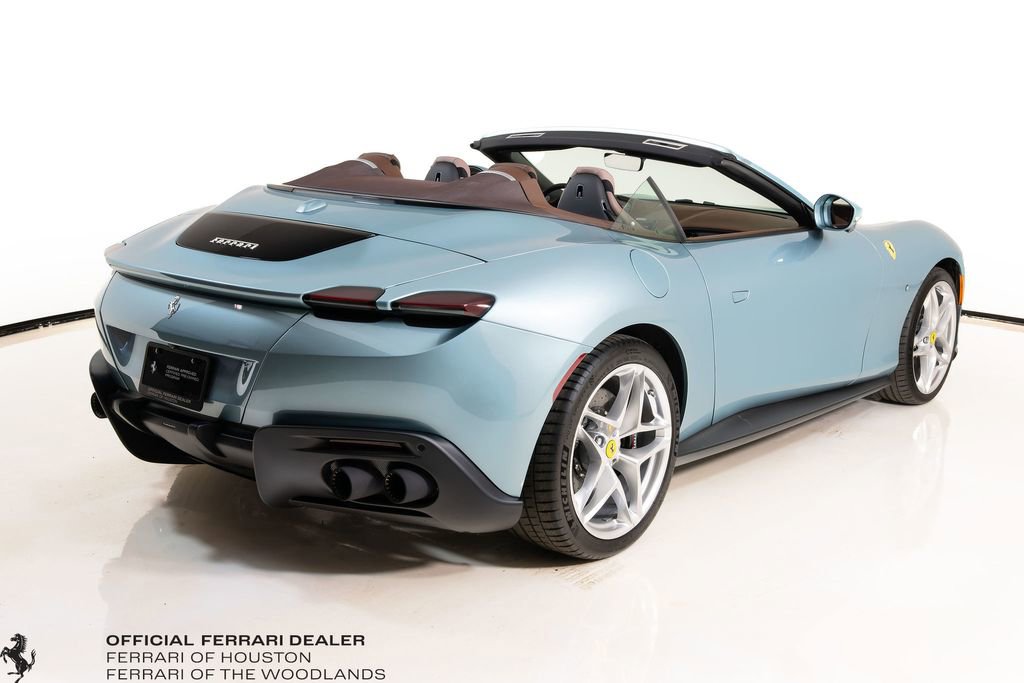 Certified 2025 Ferrari Roma Spider image 8