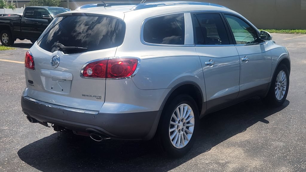 Used 2012 Buick Enclave Leather AWD/4WD image 6