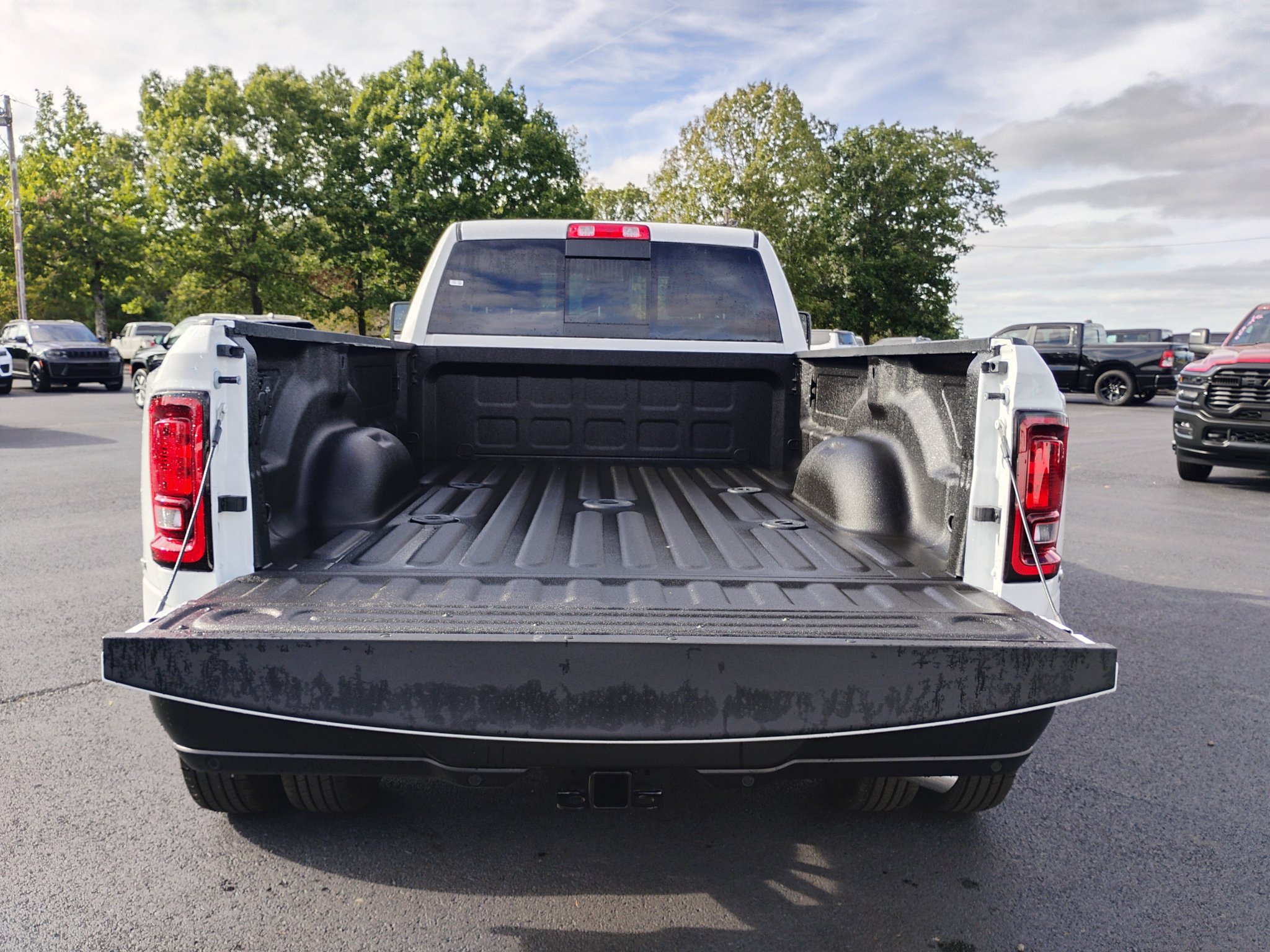 New 2027 RAM 3500 Tradesman AWD/4WD image 15