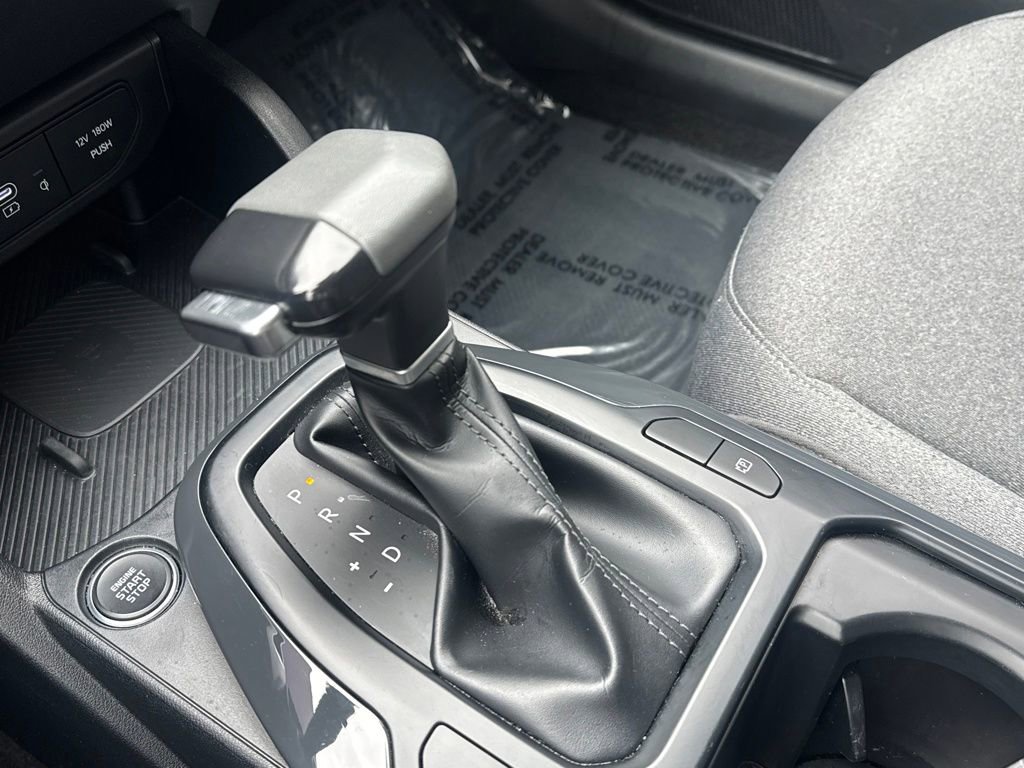 Used 2025 Kia K4 EX image 19