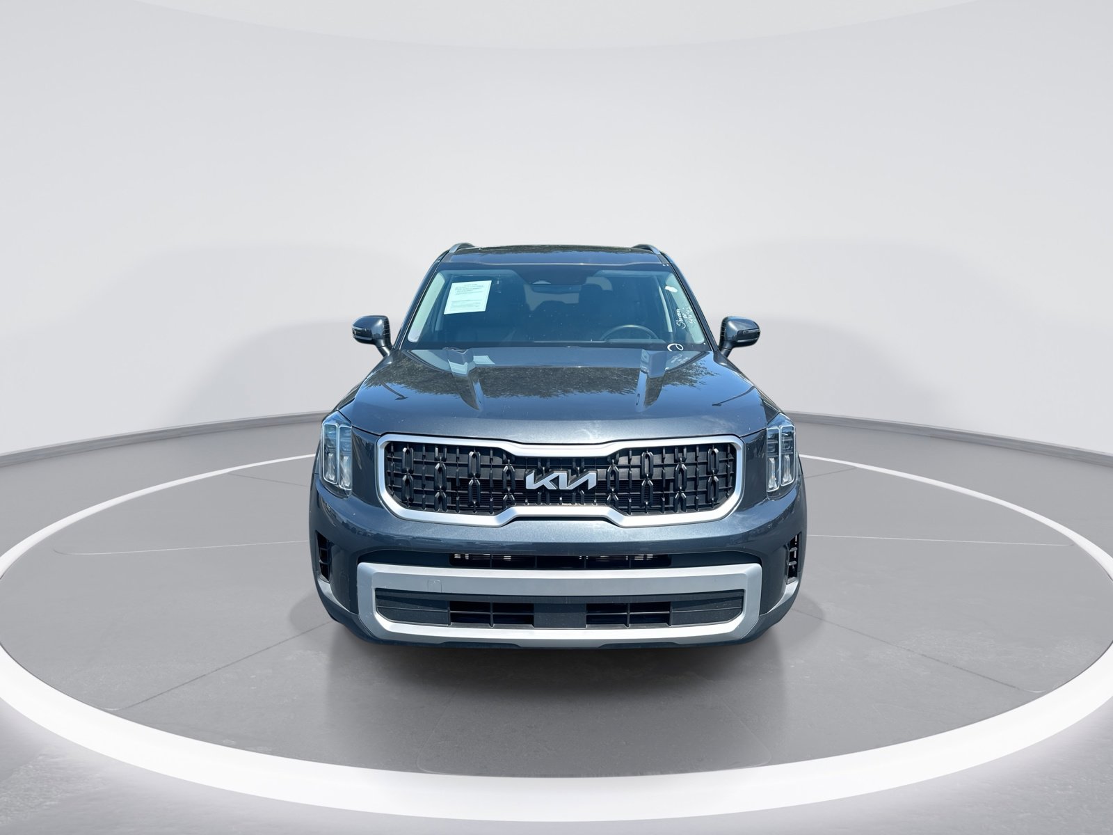 Used 2023 Kia Telluride EX AWD/4WD image 3
