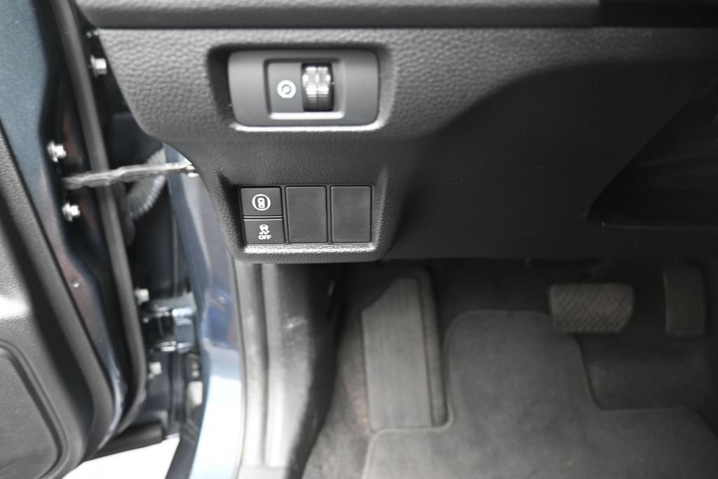 Used 2023 Honda Civic EX-L image 16