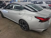 Used 2025 Nissan Altima 2.5 SR AWD/4WD image 22