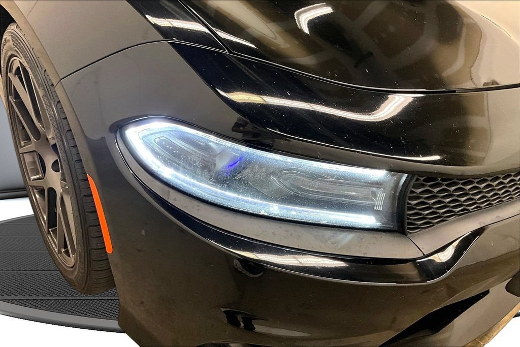 Used 2018 Dodge Charger R/T Scat Pack RWD image 30
