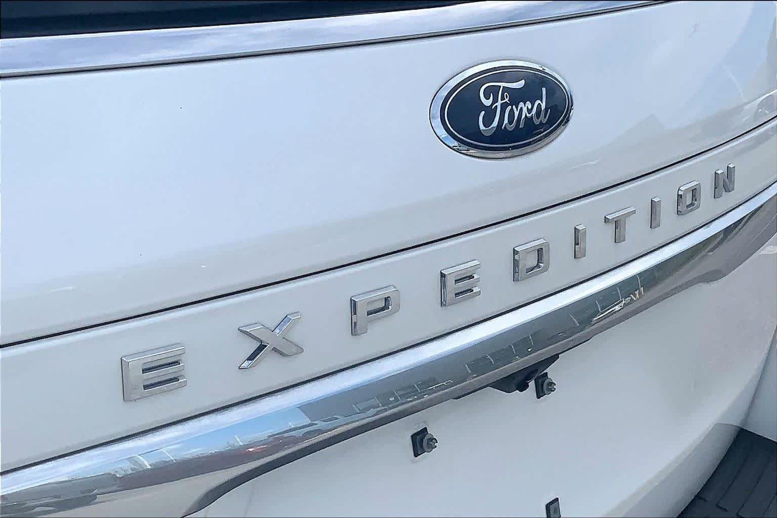 Used 2024 Ford Expedition Platinum AWD/4WD image 31