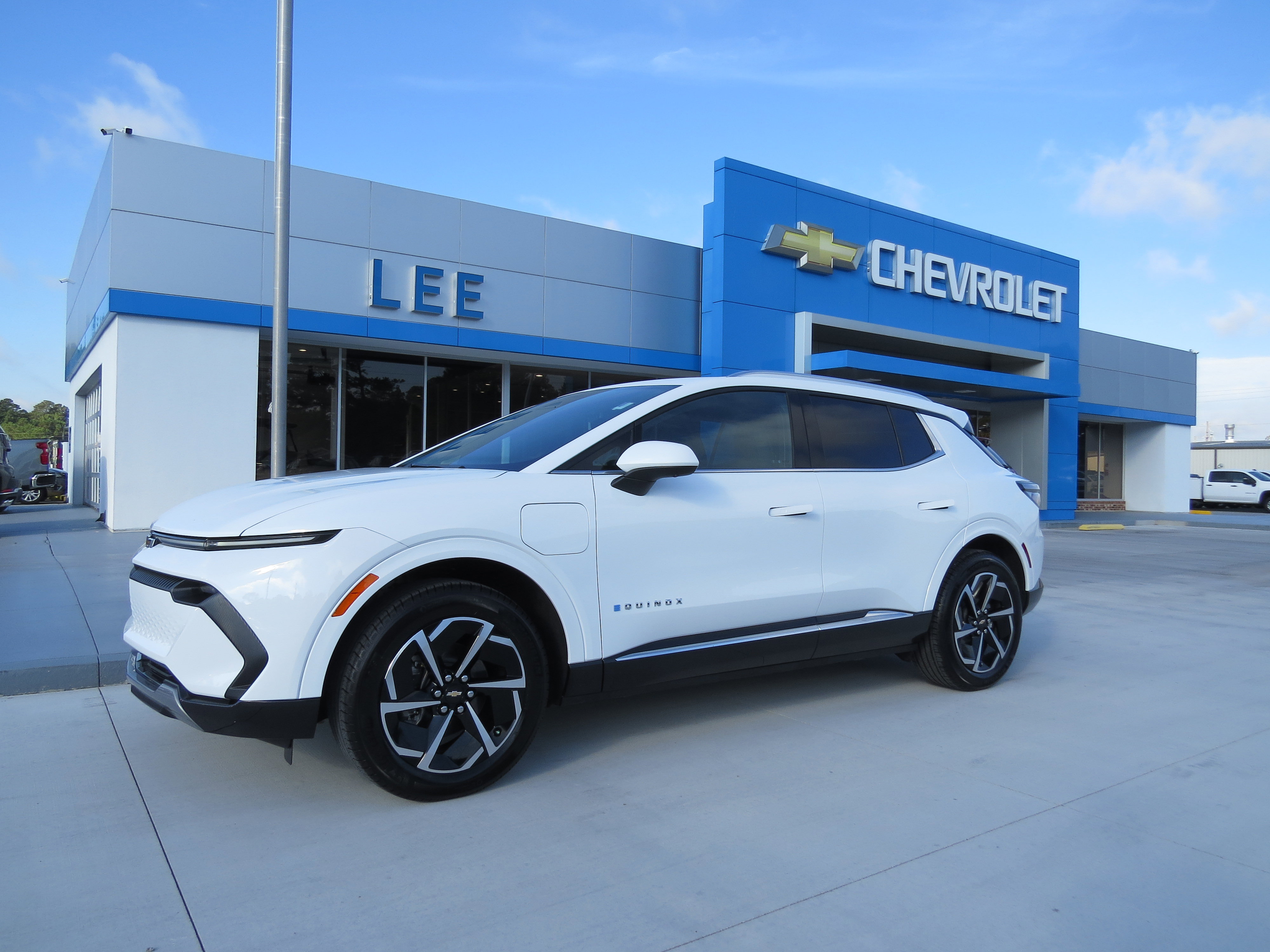 Used 2025 Chevrolet Equinox EV LT