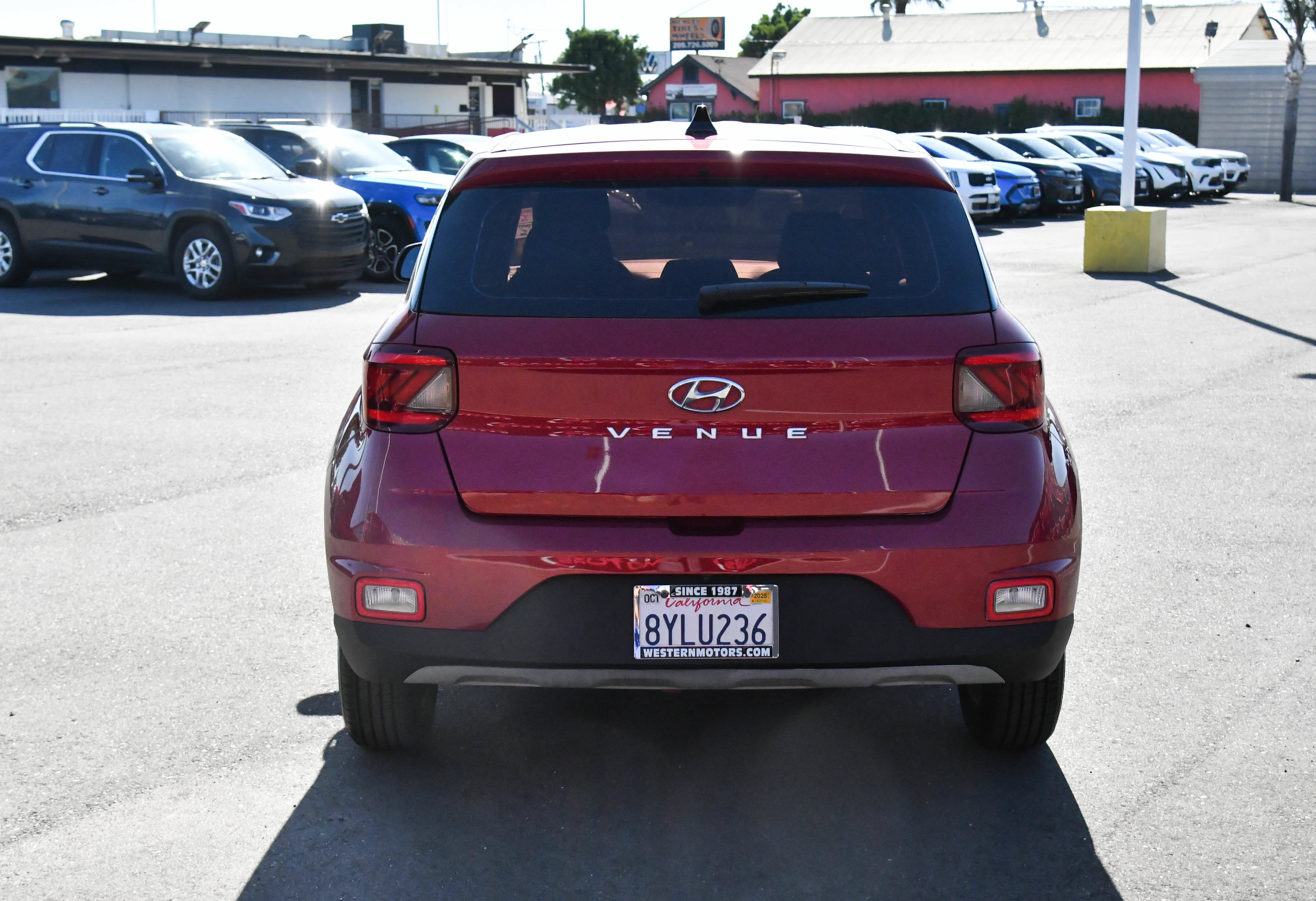 Used 2022 Hyundai Venue SE w/ Cargo Package FWD image 7