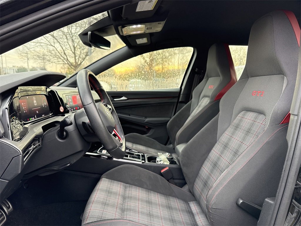 Used 2024 Volkswagen GTI S image 11