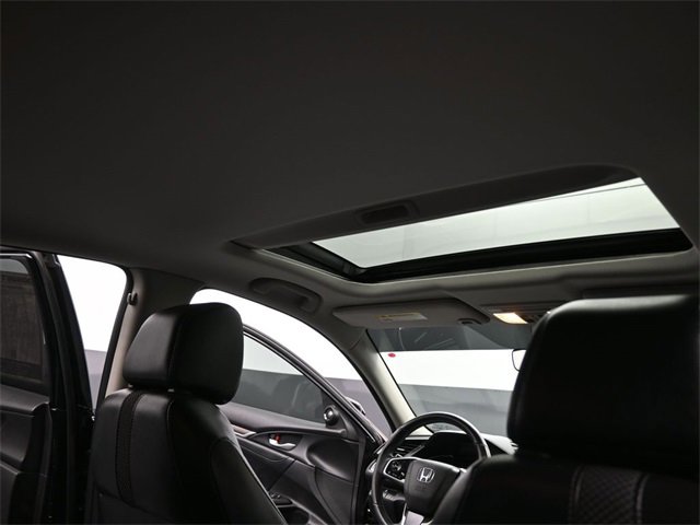 Used 2020 Honda Civic Touring image 25