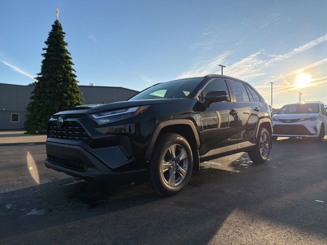 Certified 2023 Toyota RAV4 XLE image 3