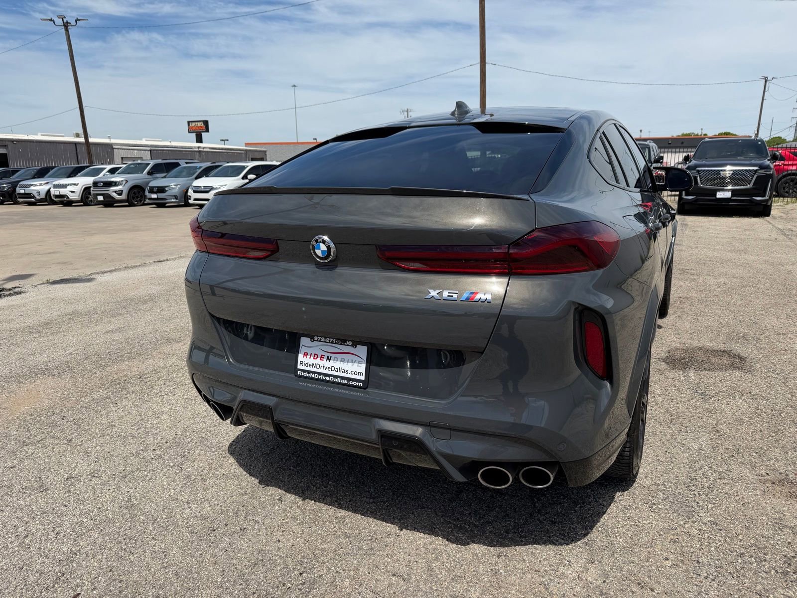 Used 2022 BMW X6 M w/ Executive Package AWD/4WD image 6