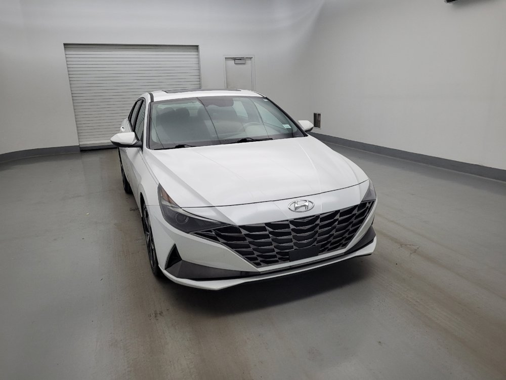 Used 2022 Hyundai Elantra SEL w/ Convenience + Premium Package FWD image 14