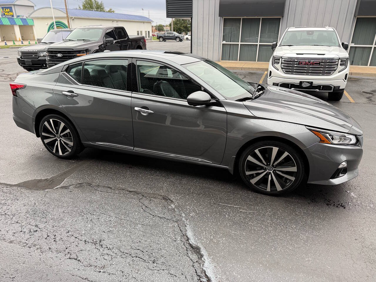 Used 2020 Nissan Altima 2.5 Platinum AWD/4WD image 6