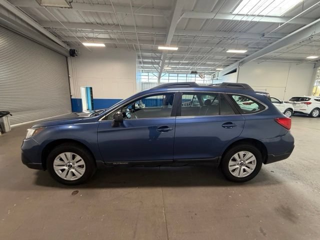 Used 2019 Subaru Outback 2.5i AWD/4WD image 6
