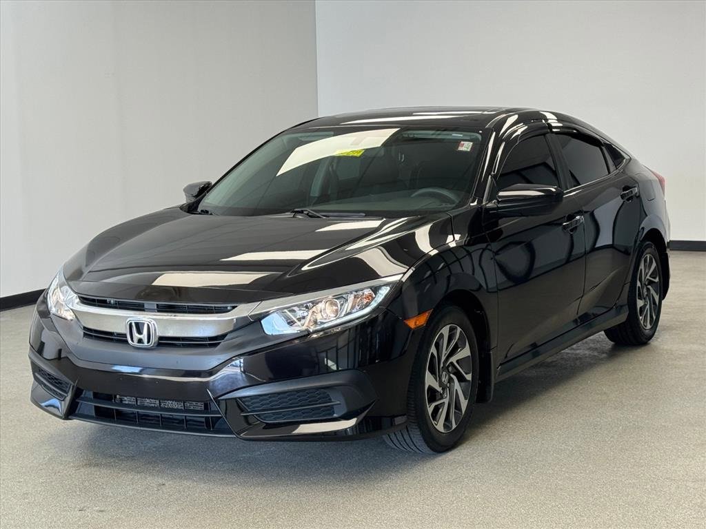 Used 2018 Honda Civic EX image 2