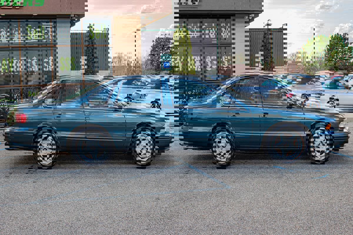 Used 1996 Chevrolet Impala SS image 11