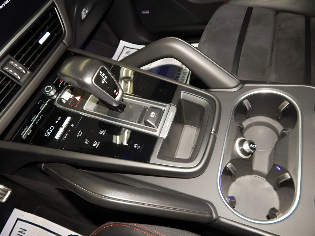 Used 2021 Porsche Cayenne GTS image 29