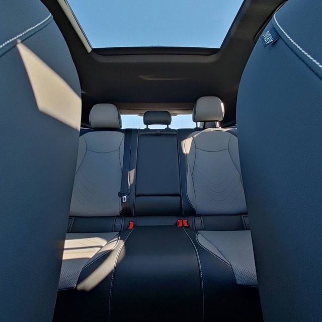 New 2026 Volkswagen Tiguan SE R-Line image 27