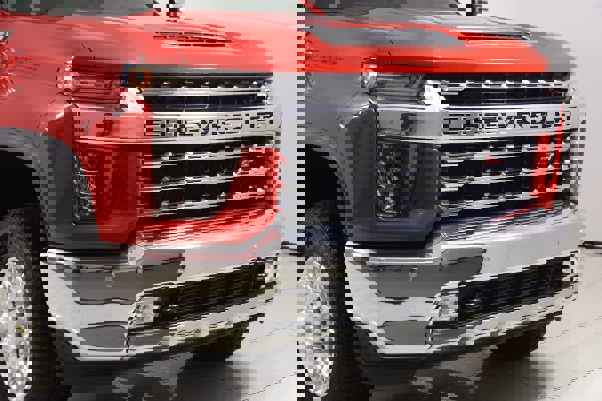 Used 2022 Chevrolet Silverado 2500 LTZ w/ LTZ Plus Package image 39