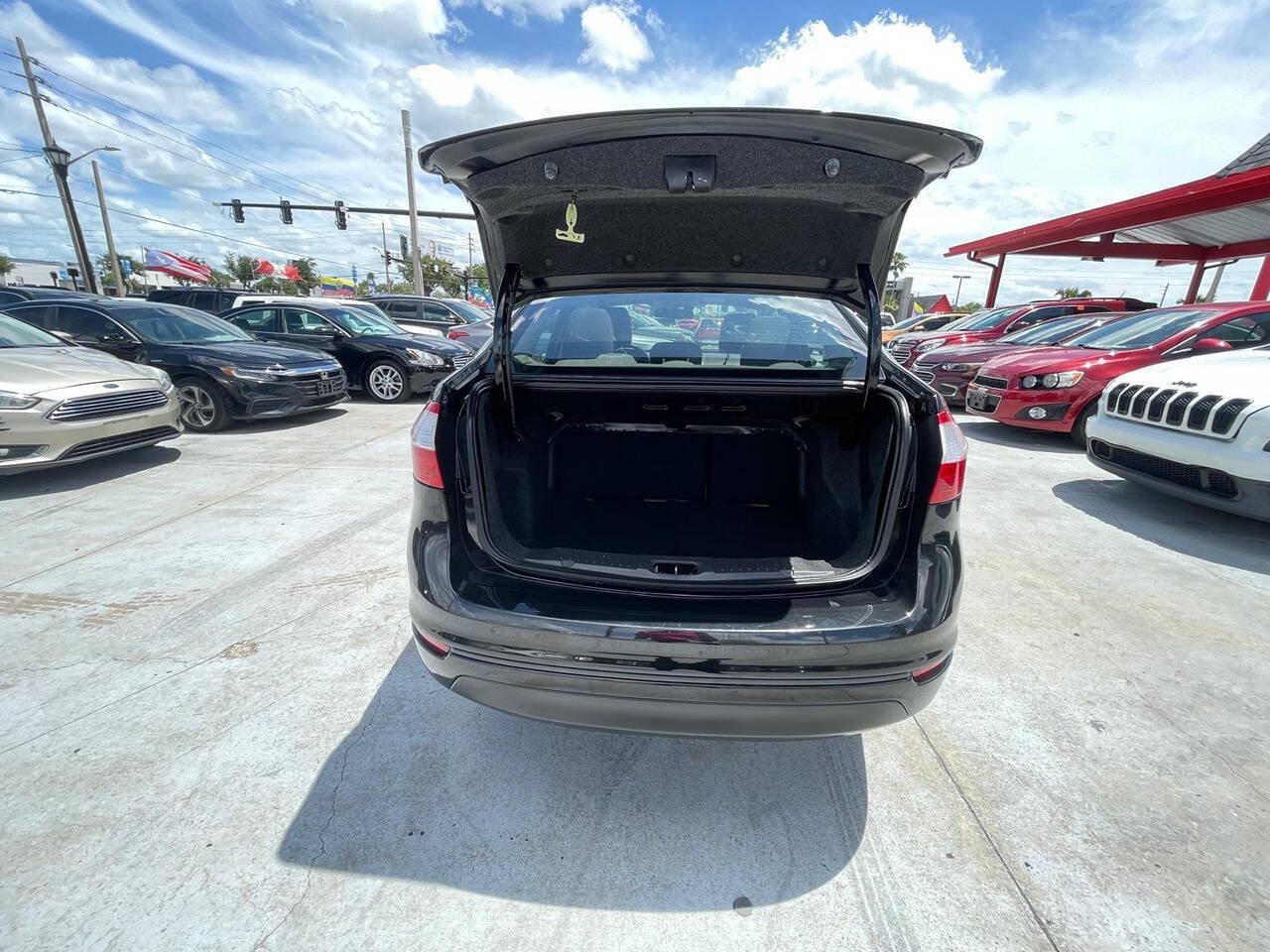 Used 2019 Ford Fiesta S FWD image 12