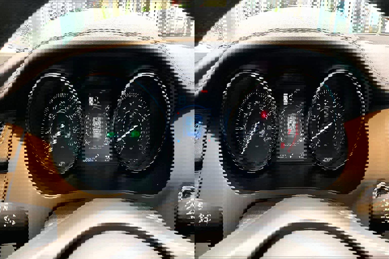 Used 2019 Jaguar E-PACE S image 27