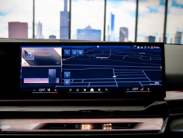 Used 2026 BMW i5 eDrive40 image 18