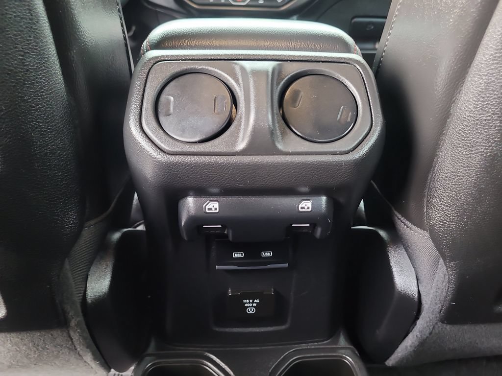 Used 2023 Jeep Gladiator Rubicon AWD/4WD image 16