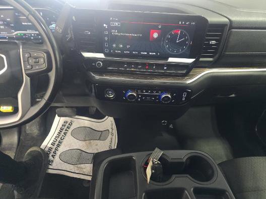 Used 2023 GMC Sierra 1500 SLE image 5