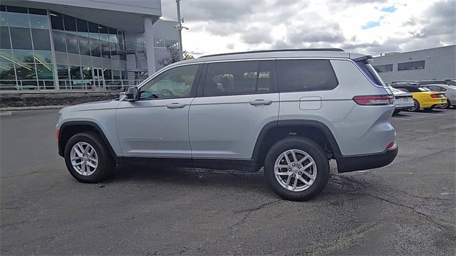Used 2024 Jeep Grand Cherokee L Laredo w/ Luxury Tech Group I image 9