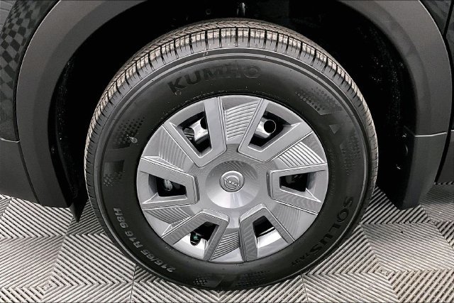 New 2026 Nissan Kicks S FWD image 12