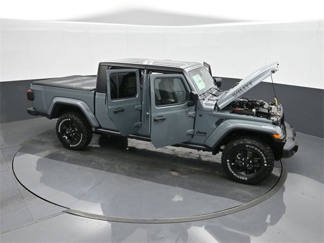 Used 2024 Jeep Gladiator Sport image 47