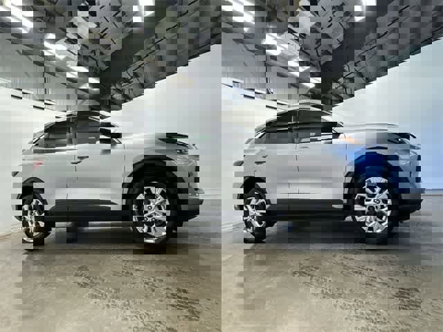 Used 2023 Ford Escape Active image 3