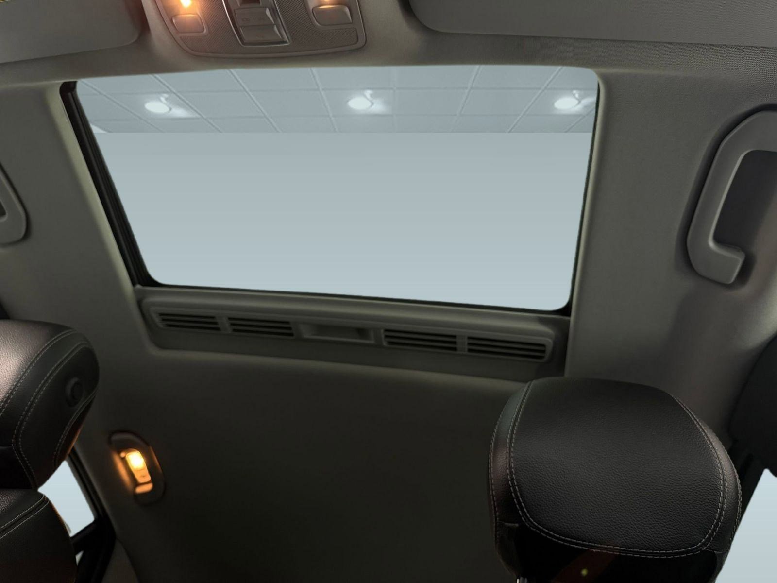 Used 2015 Mercedes-Benz ML 250 BlueTEC 4MATIC image 13