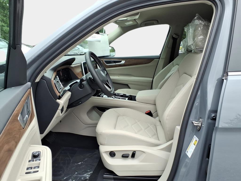 New 2026 Volkswagen Atlas SE image 11