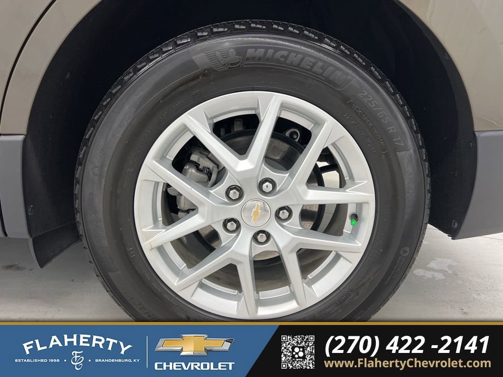 Used 2024 Chevrolet Equinox LT image 19