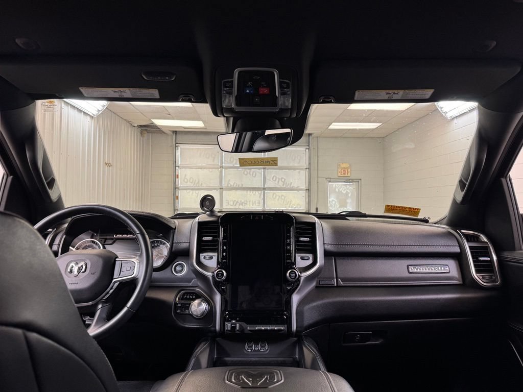 Used 2023 RAM 1500 Laramie AWD/4WD image 25