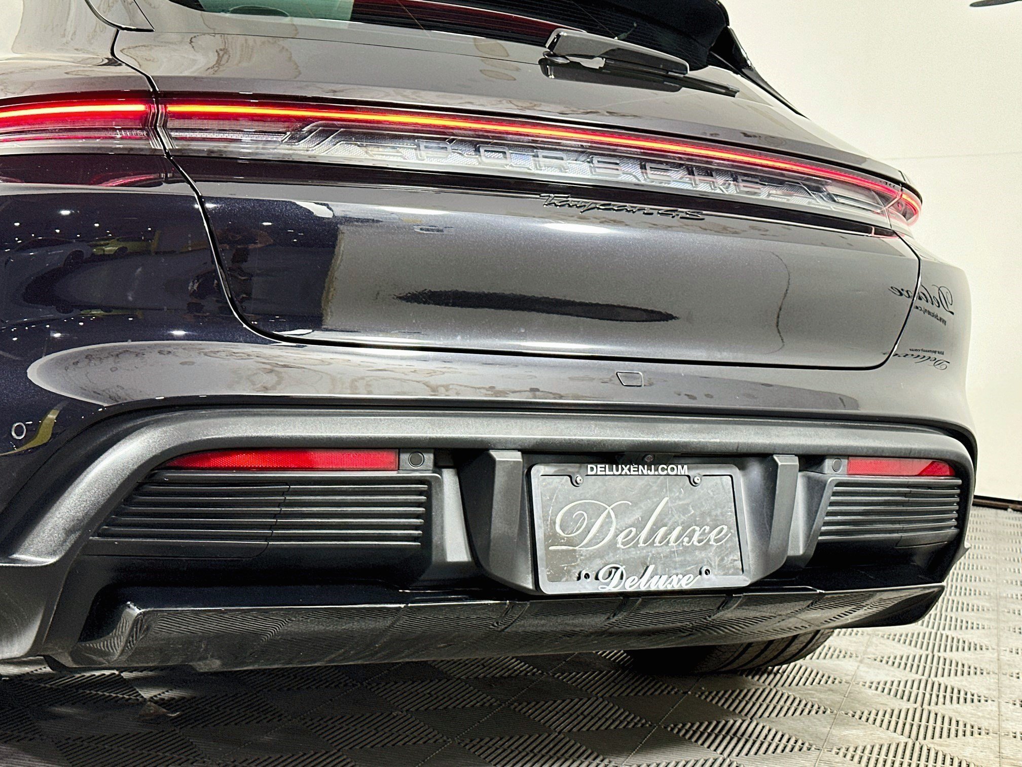 Used 2023 Porsche Taycan 4S AWD/4WD image 25
