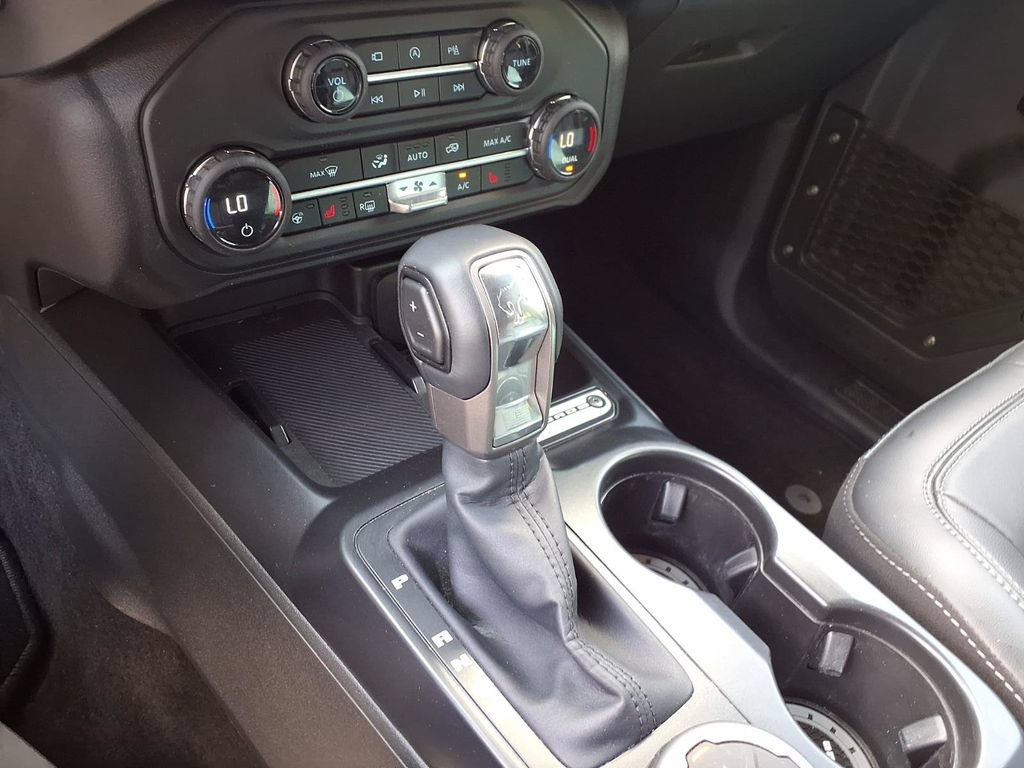 Used 2025 Ford Bronco Outer Banks AWD/4WD image 10
