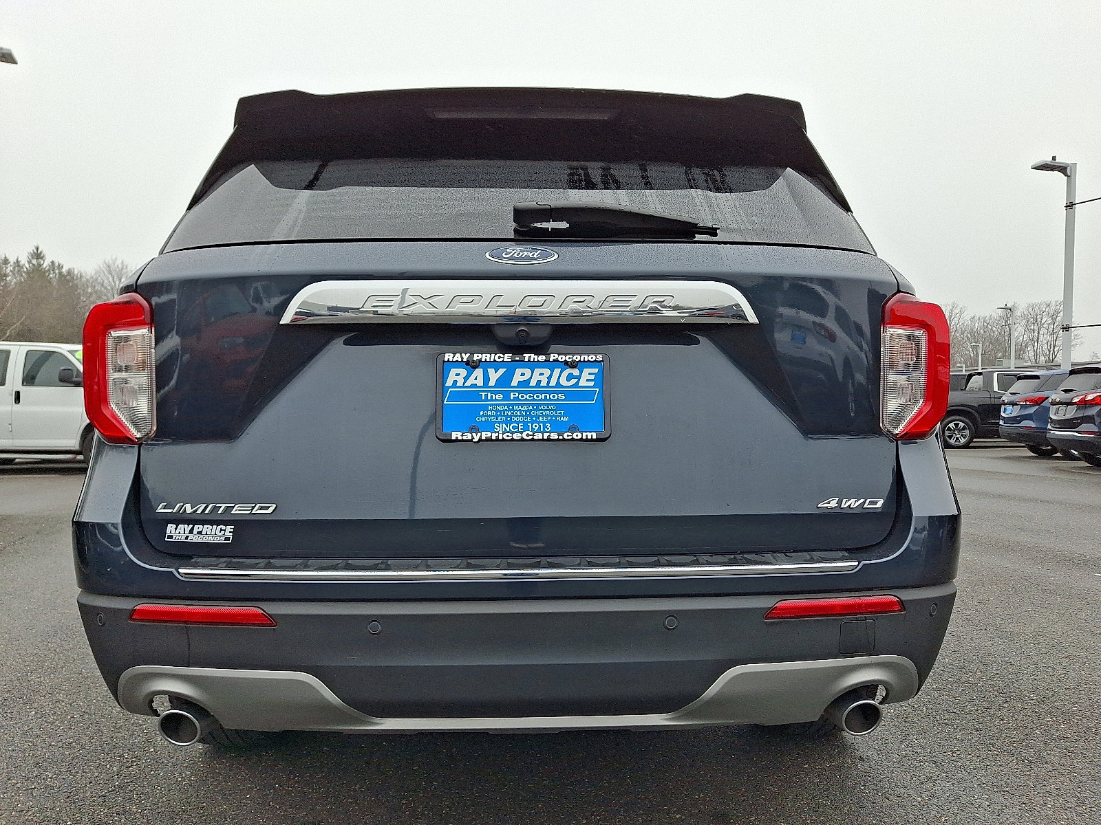 Certified 2023 Ford Explorer Limited w/ Limited Technology Package image 5