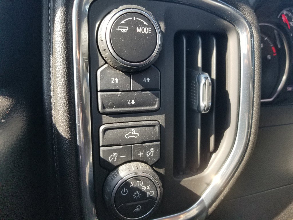 Used 2021 Chevrolet Silverado 2500 LT w/ Fleet Comfort Package image 16