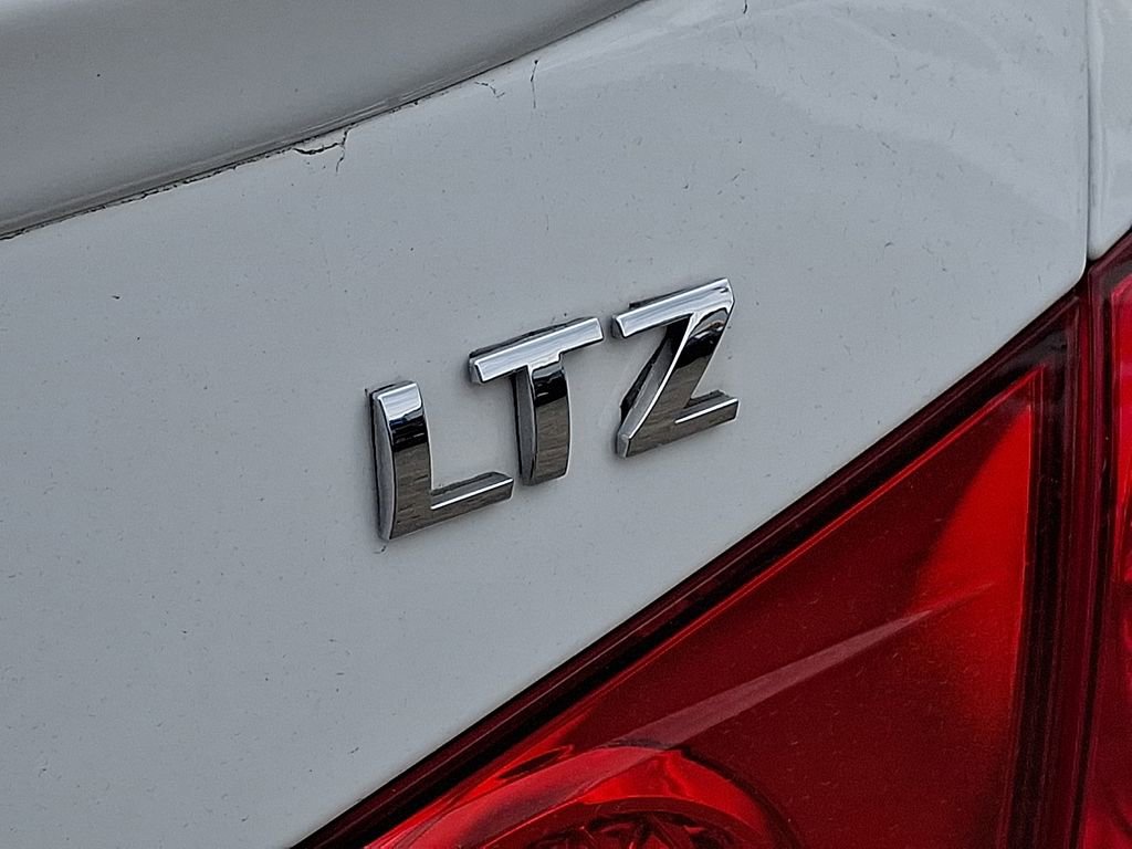 Used 2014 Chevrolet Cruze LTZ w/ RS Package FWD image 30