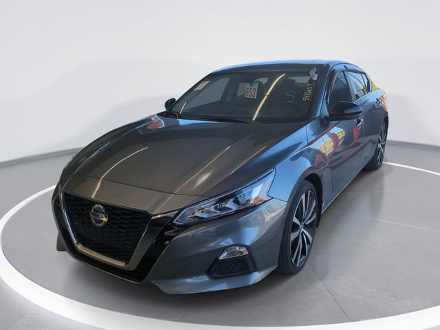 Used 2021 Nissan Altima 2.5 SR w/ SR Premium Package