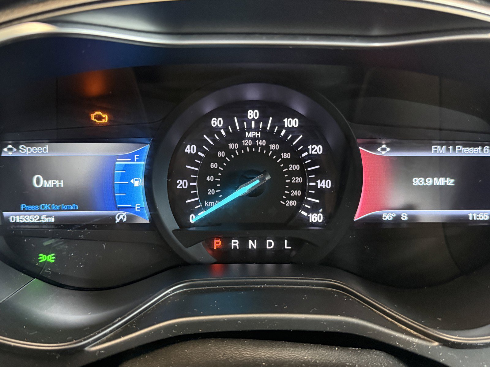Used 2020 Ford Fusion SE FWD image 10