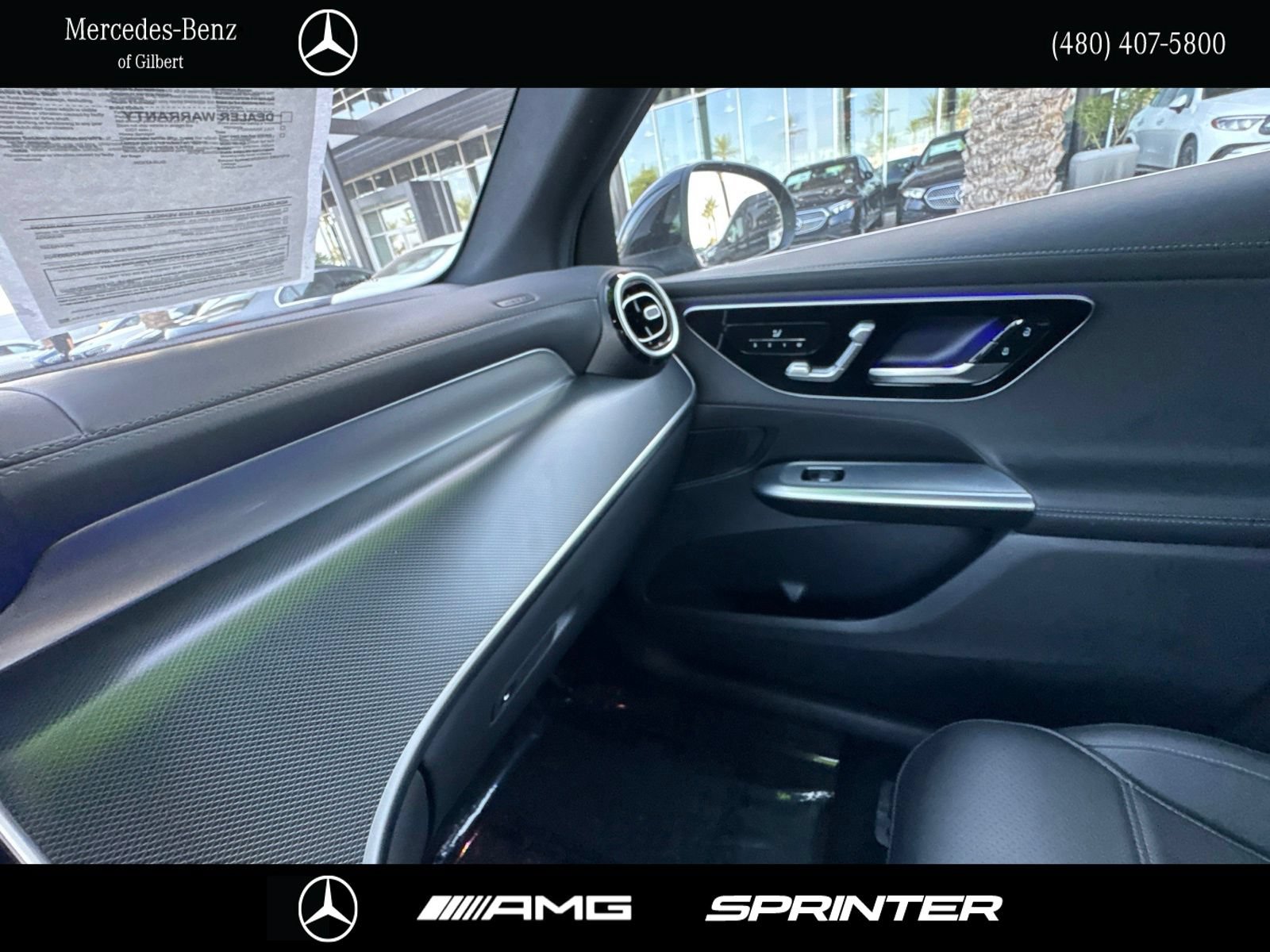 Used 2024 Mercedes-Benz GLC 300 image 24