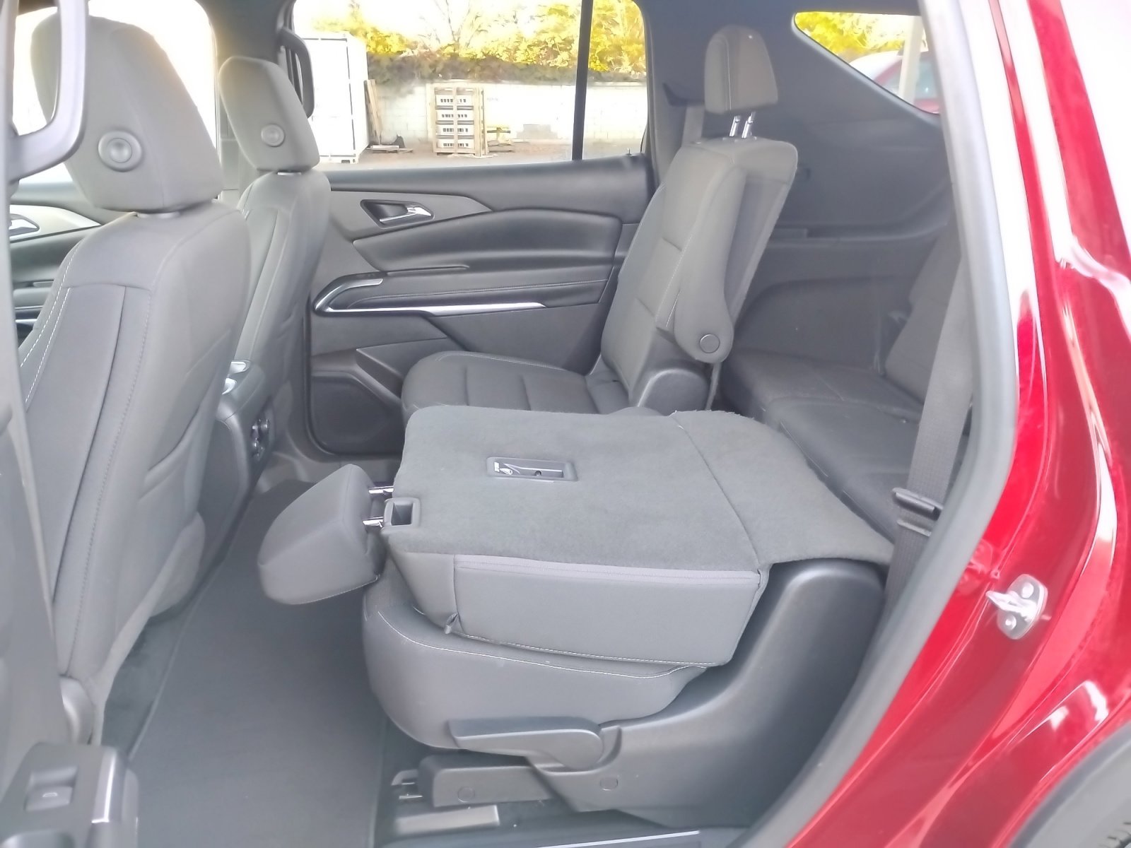 Used 2024 Chevrolet Traverse LT w/ Trailering Package image 24