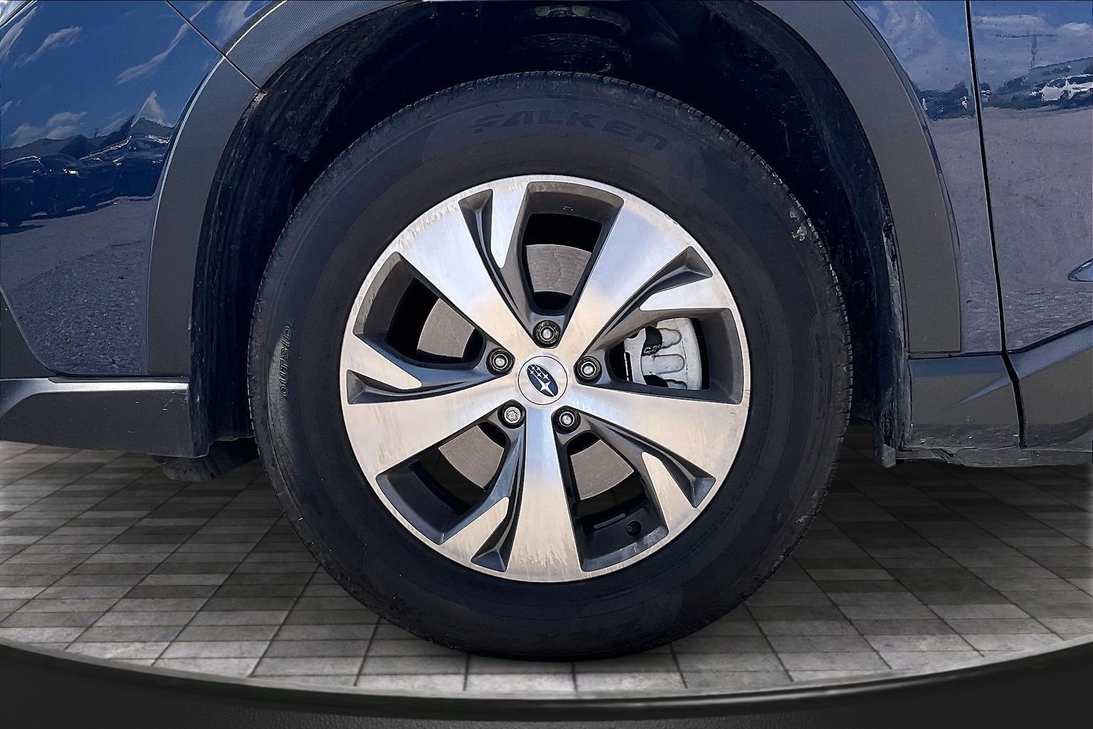 Certified 2024 Subaru Ascent Premium w/ Convenience Package AWD/4WD image 5