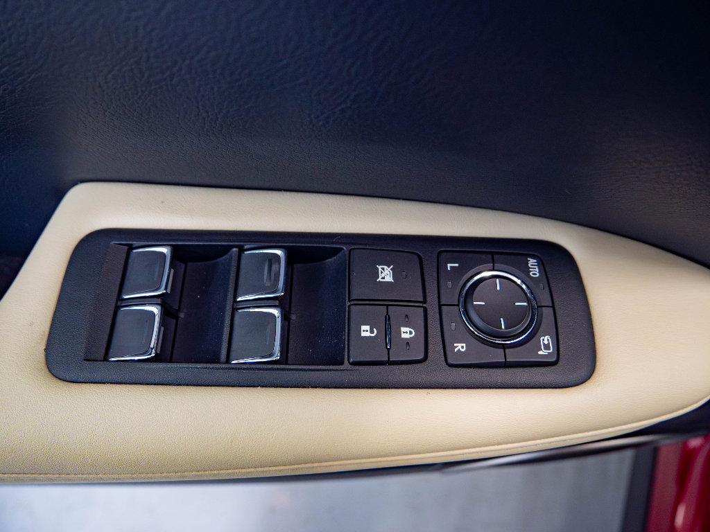 Used 2022 Lexus RX 450h AWD w/ Premium Package image 23